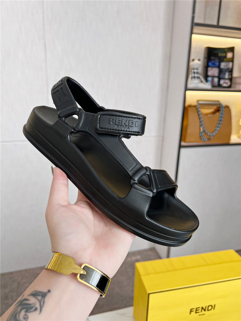 F**di summer new Velcro sandals