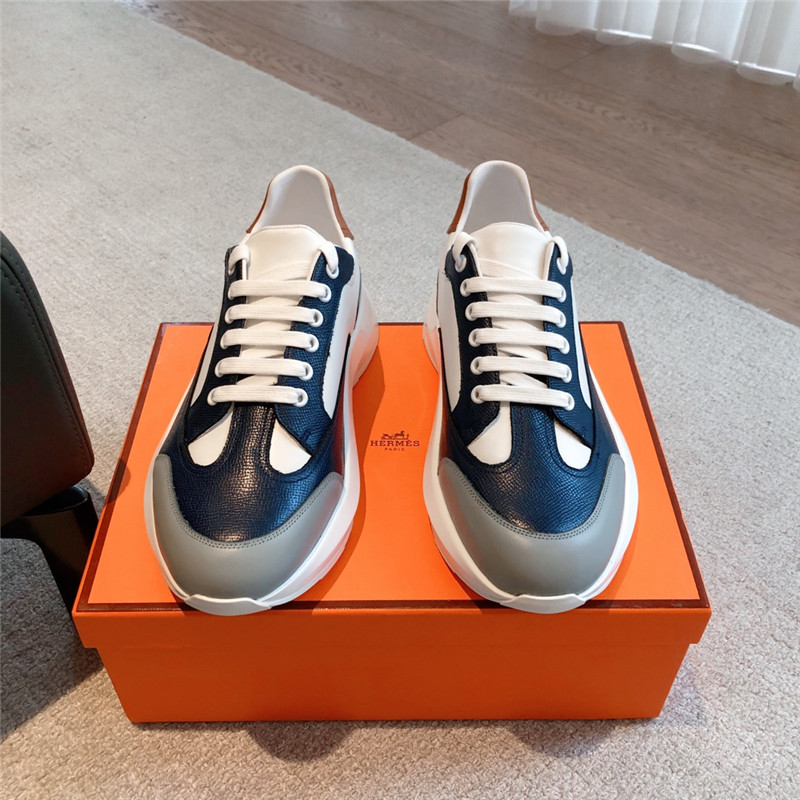 H**me5 new sneakers