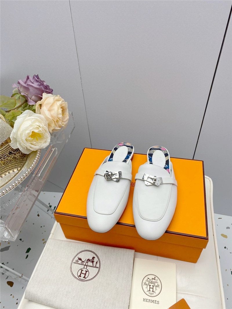 H**me5 kelly gold buckle slippers
