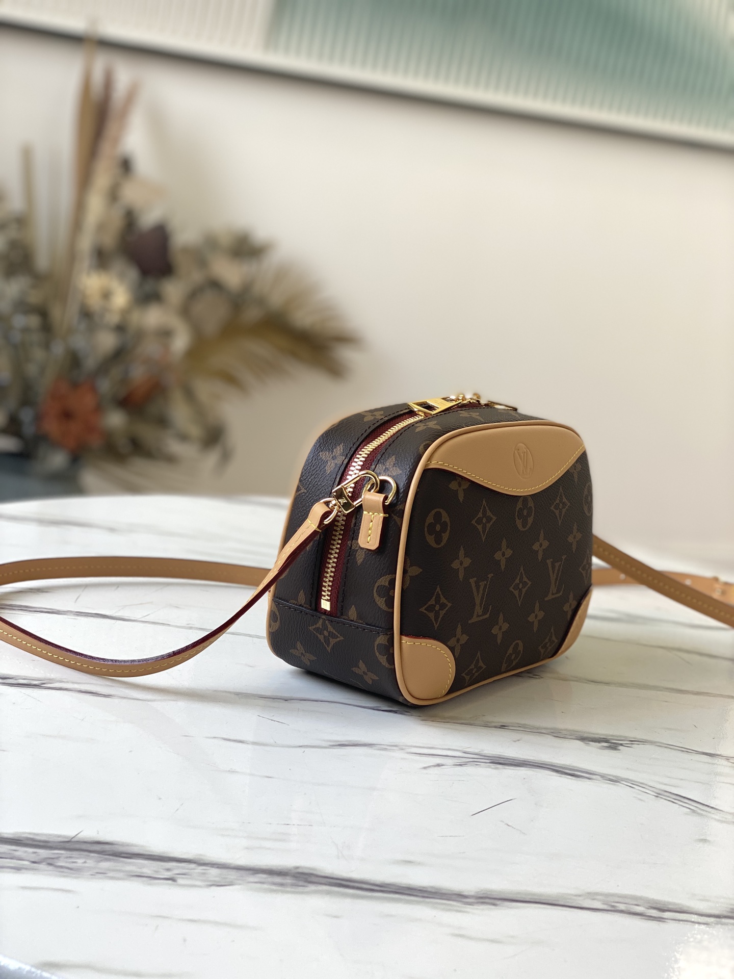 L0vis Vvtt0n Damier Azur