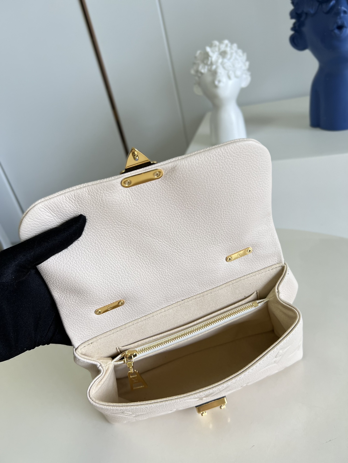 L0vis Vvtt0n Monogram Empreinte